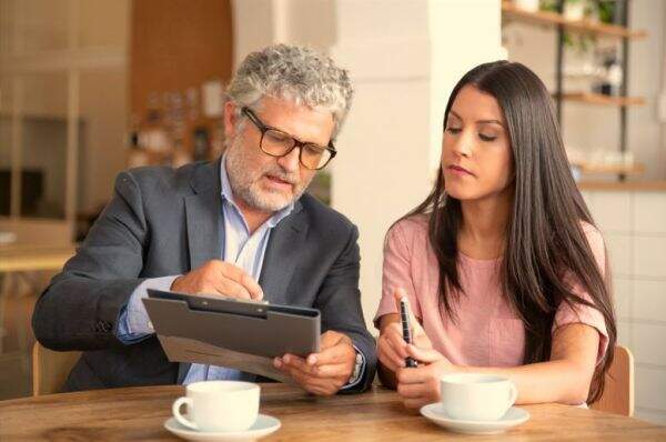 ERP para prestadores de serviços: como evitar erros na gestão de contratos?